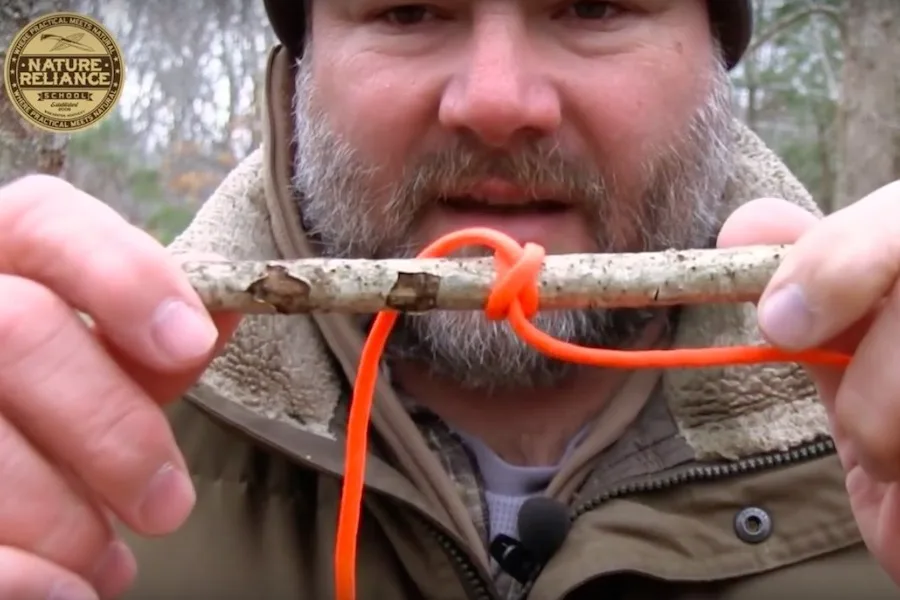 Videos that teach kids to tie knots: 5 Useful Knots by Nature Reliance