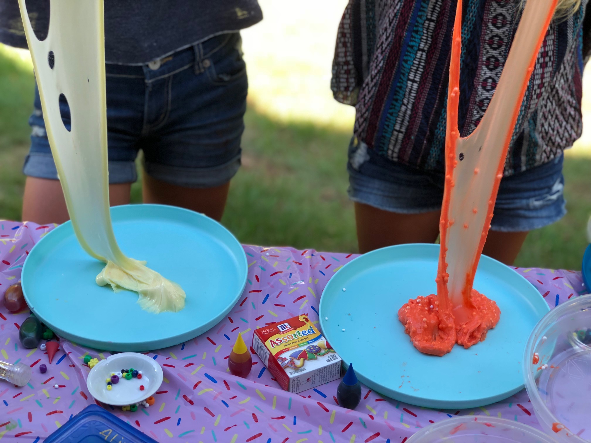 Everything you need to host a DIY Slime Party: Sponsor Slime recipes