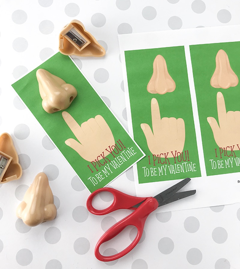 Non-candy Valentine ideas for kids with free printables: I Pick You at Clumsy Crafter