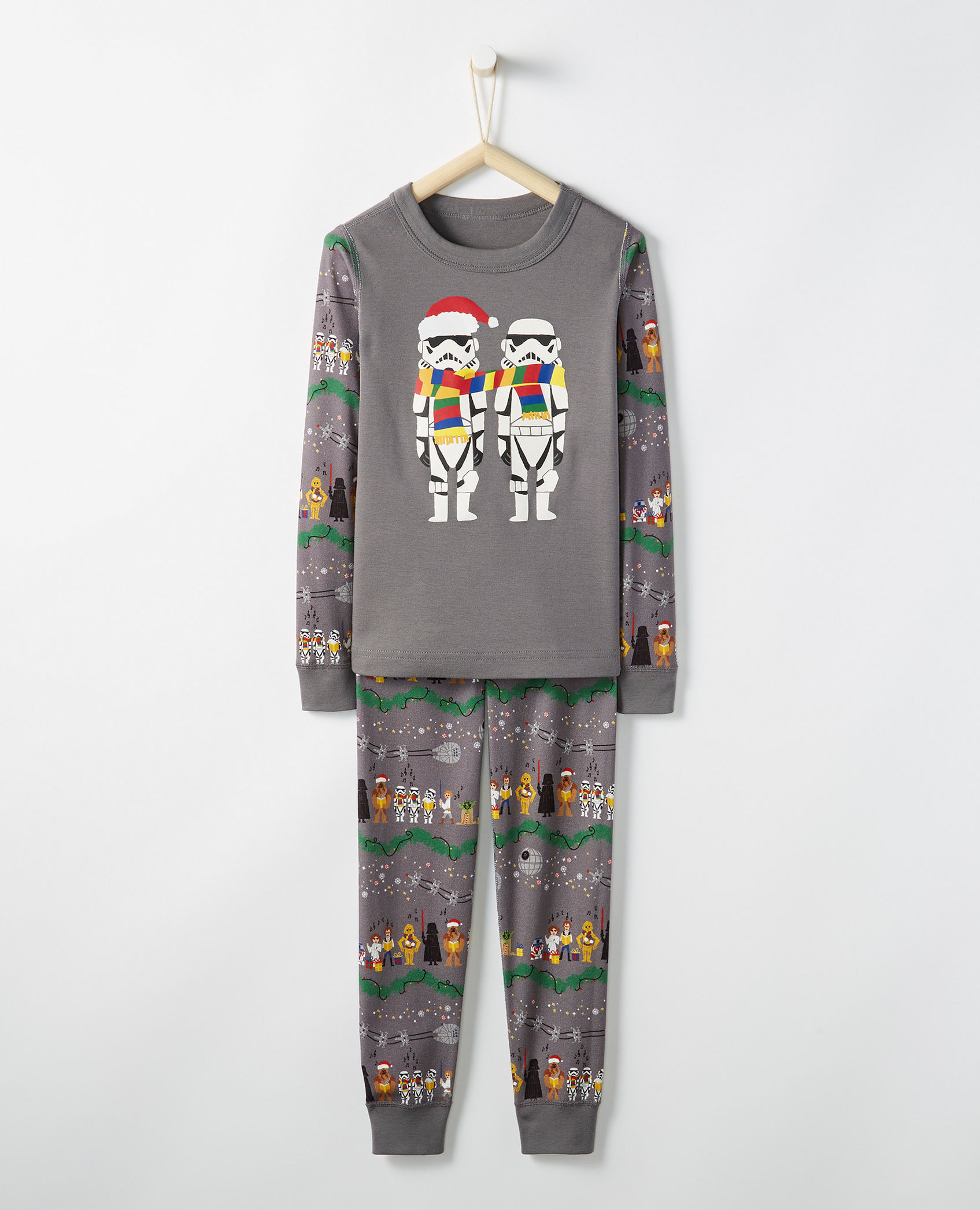 Modern Christmas pajamas for kids: Star Wars pajamas | Hanna Andersson