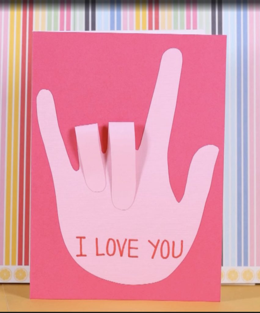 Bilingual Valentines ideas: DIY ASL VAlentine's card for kids via Parents