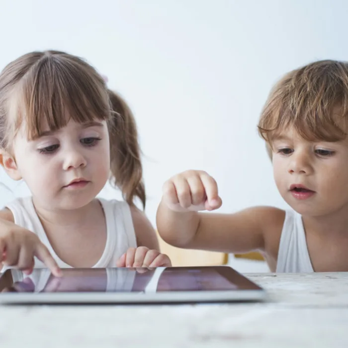 The Jellies app offers safe, human-curated educational videos for kids of all ages (sponsor)