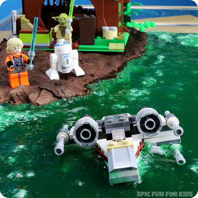 DIY Star Wars slime recipes: LEGO Star Wars Yoda's Swamp Slime by Epic Fun for Kids
