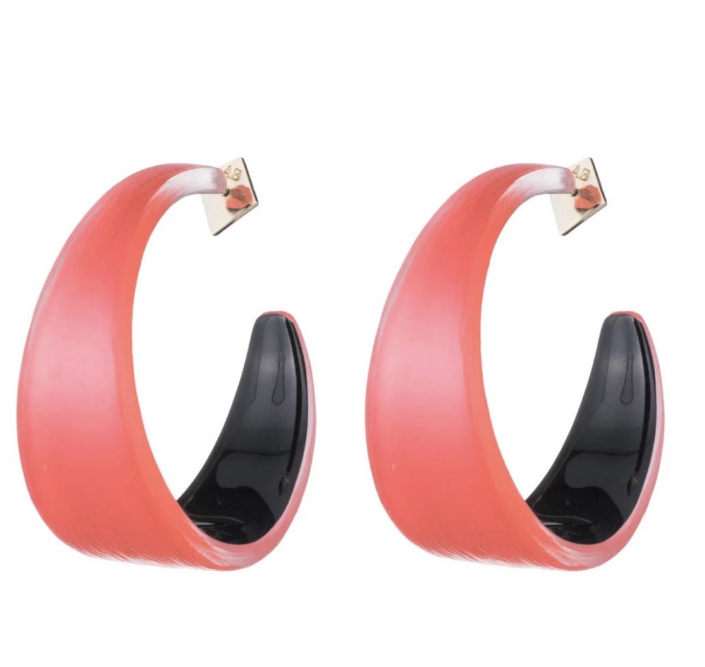 Pantone Coral earrings: Alexis Bittar graduated lucite hoop earrings in Coral