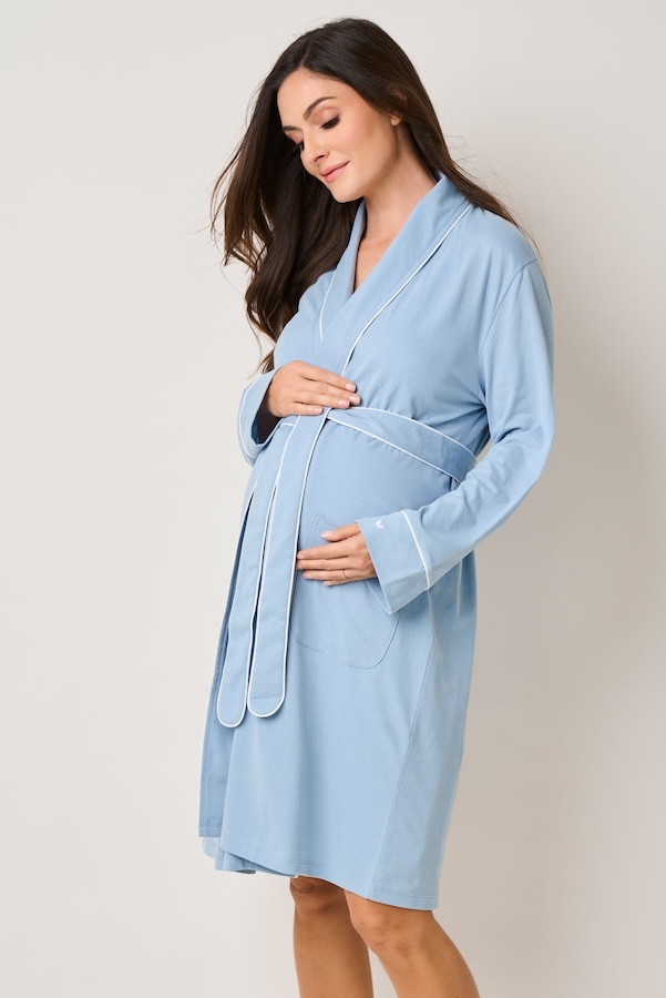 Maternity robe from Petite Plume: best practical baby shower gifts