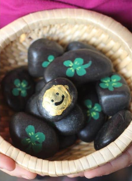 St. Patrick's Day for kids: Painted Shamrocks from Alpha Mom