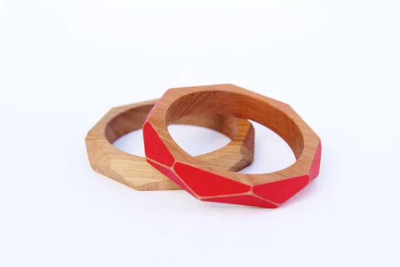 Geometric wooden bangles from New Zealand artist Gwyneth Hulse