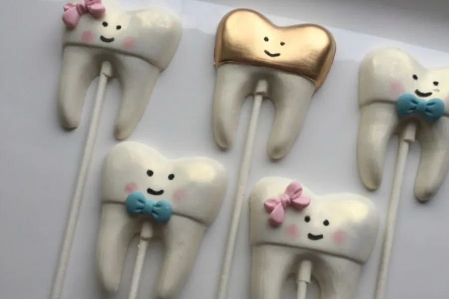 These Tooth Fairy traditions are so sweet you will look forward to a loose tooth!