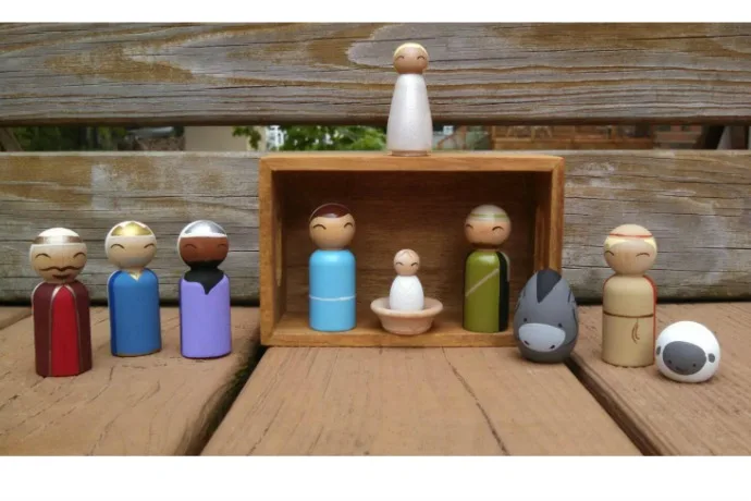 Wooly Llama Nativity Set on Etsy