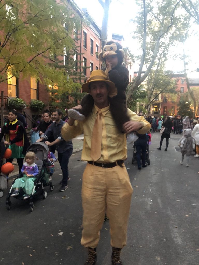 Best Garden Place, Brooklyn Halloween costumes 2018: Curious George | © Cool Mom Picks
