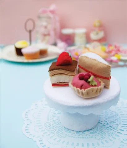 3 adorable craft kits for tween girls