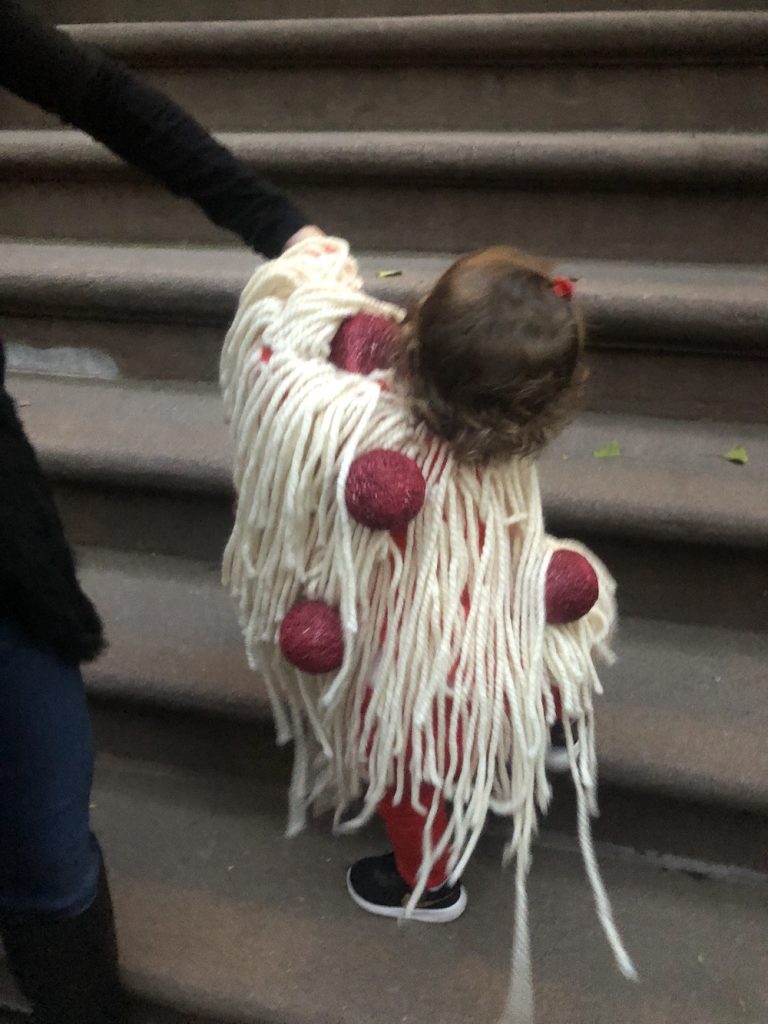 Best Garden Place, Brooklyn Halloween costumes 2018: Baby spaghetti and meatballs | © Cool Mom Picks