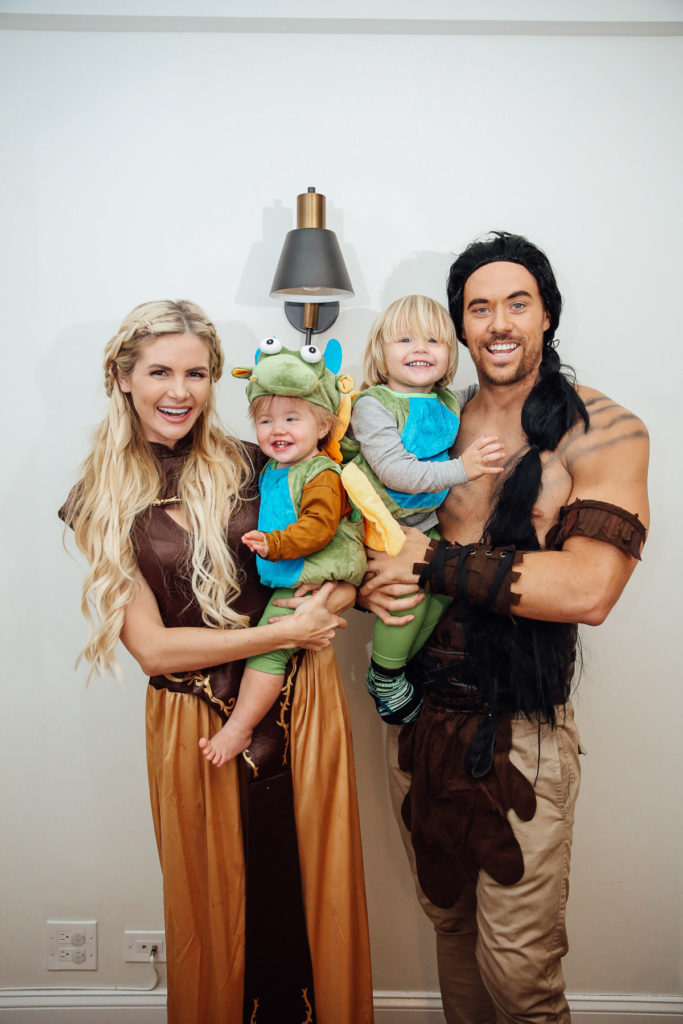 Family Halloween costume idea: Game of Thrones family Halloween costume at Barefoot Blonde 