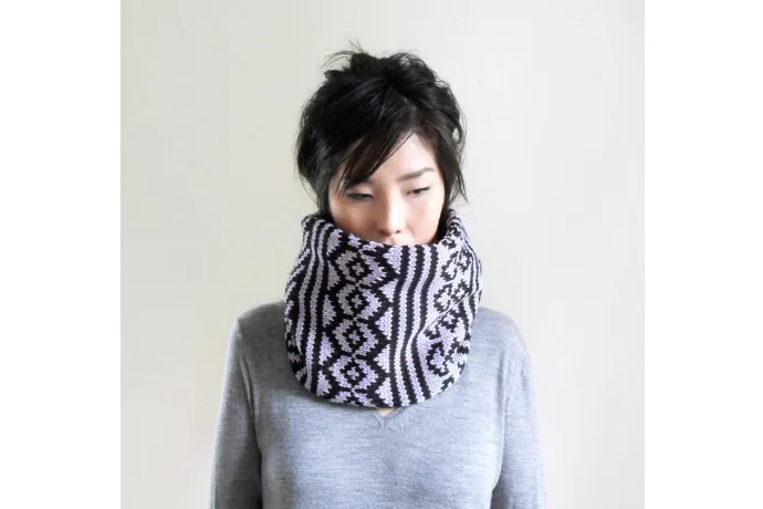 Chunky snood scarves, like these from IRISMINT on Etsy, are perfect for any winter wardrobe