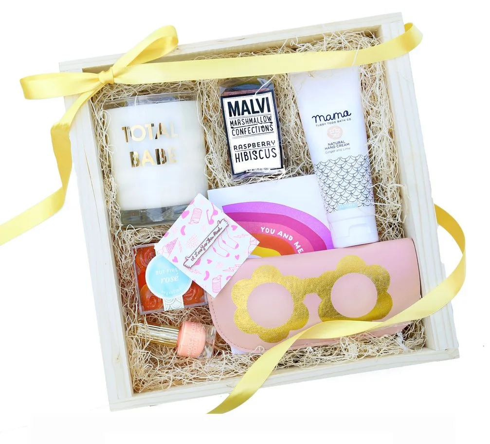 Studio DIY Mothers Day gift box with all profits supporting No Kid Hungry