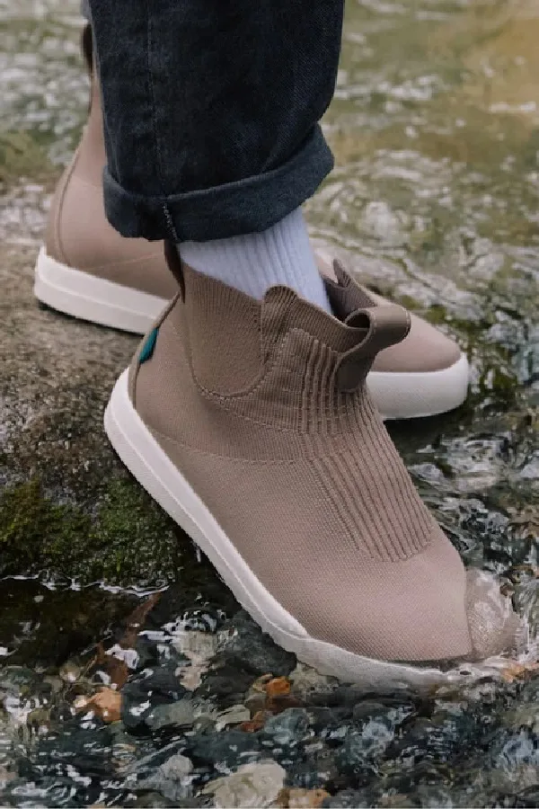 Vessi's waterproof Weekend Chelsea Boots in Shitaki are comfy, warm, and keep feet dry in unexpected downpours