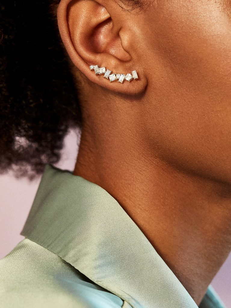 50+ cool gifts under $15 for men and women: Gorgeous earring crawlers from Bauble Bar 50+ cool gifts under $15 for men and women: Gorgeous earring crawlers from Bauble Bar