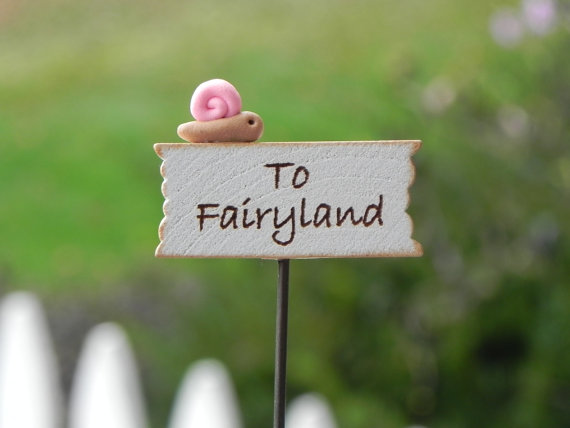 fairy garden sign | summer fairy garden | coolmompicks