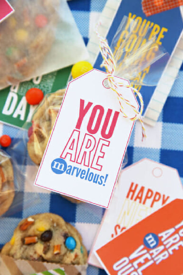 Free printable lunch notes from Our Best Bites | back to school guide