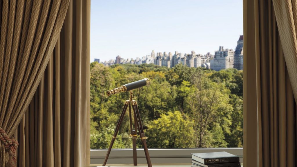 The Parkview Suite at the Ritz Carlton: One of the luxury suites you can book through Suiteness (sponsor)