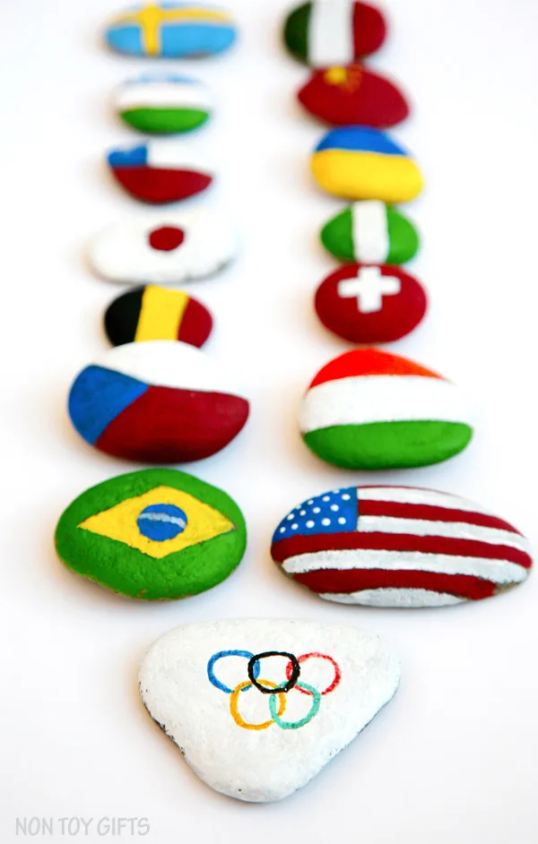 Olympics crafts for kids: LEGO Olympic rings at Little Bins for Little Hands