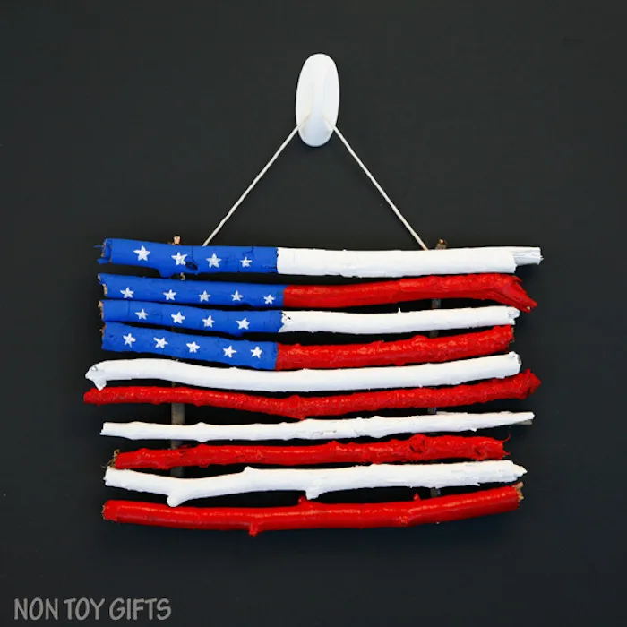 Easy 4th of July crafts for kids: Sticks & twigs flag at Non-Toy Gifts