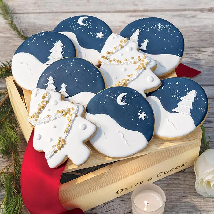 Nordic Nights Cookie Crate from Olive & Cocoa: A gorgeous new gift box that's perfect for hosts and hostesses