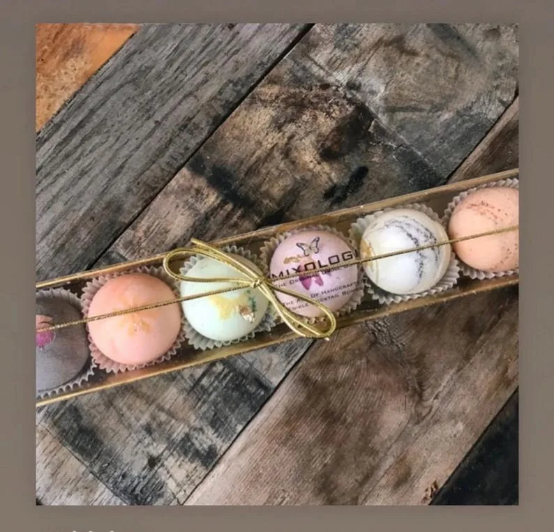 Send a friend a two-pack of MyDrinkBombs' cocktail bombs for Valentine's Day