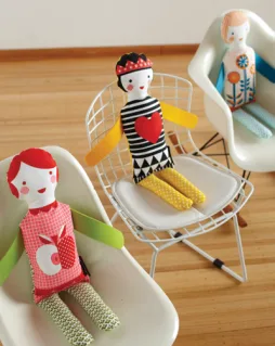 Old-fashioned modern dolls