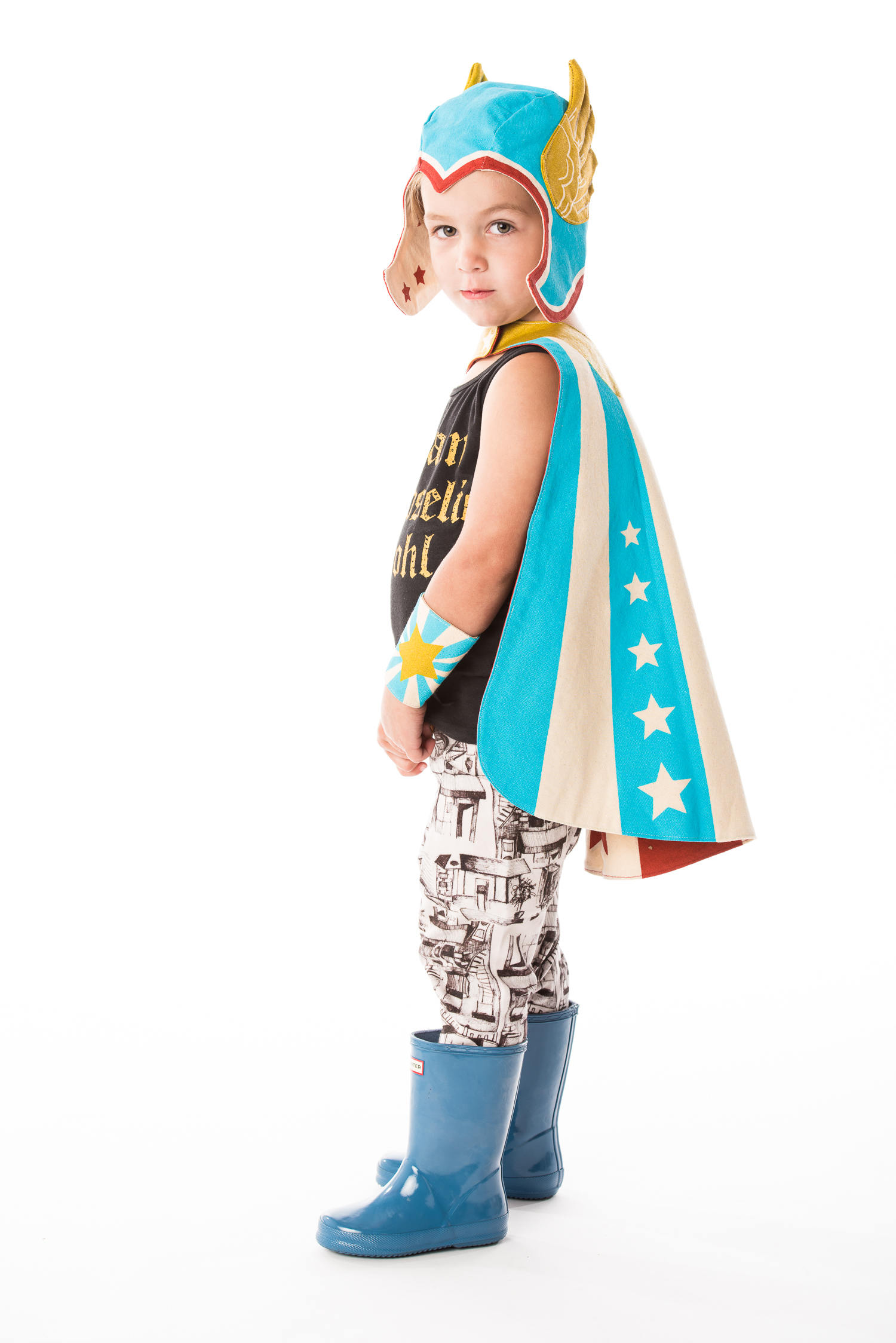 Handmade toys for kids: Handmade superhero cape sets on Etsy from Lovelane