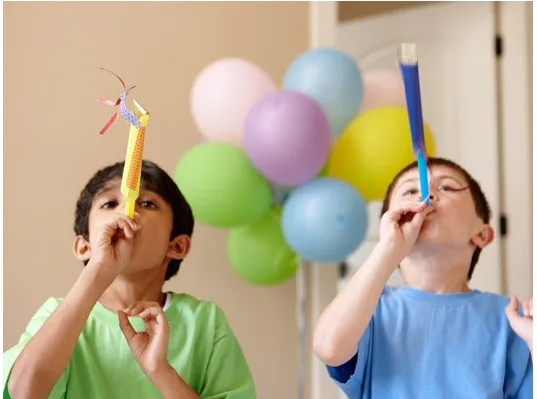 Goody bag gift ideas for kids: ready-made crafty party packs
