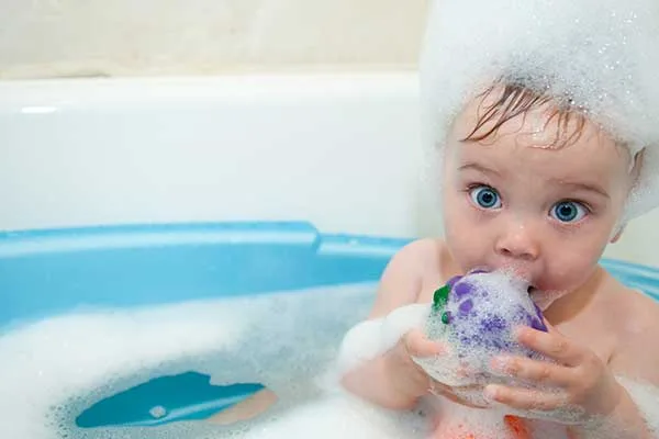 Natural non-toxic shampoo from Honest