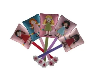 Personalized hairclip holders to add to your awesome gift idea file