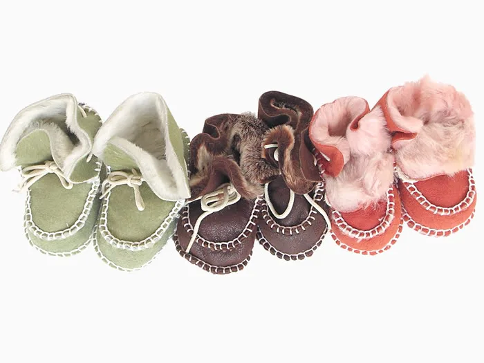 Shearling booties! Ack, dying from the cuteness!