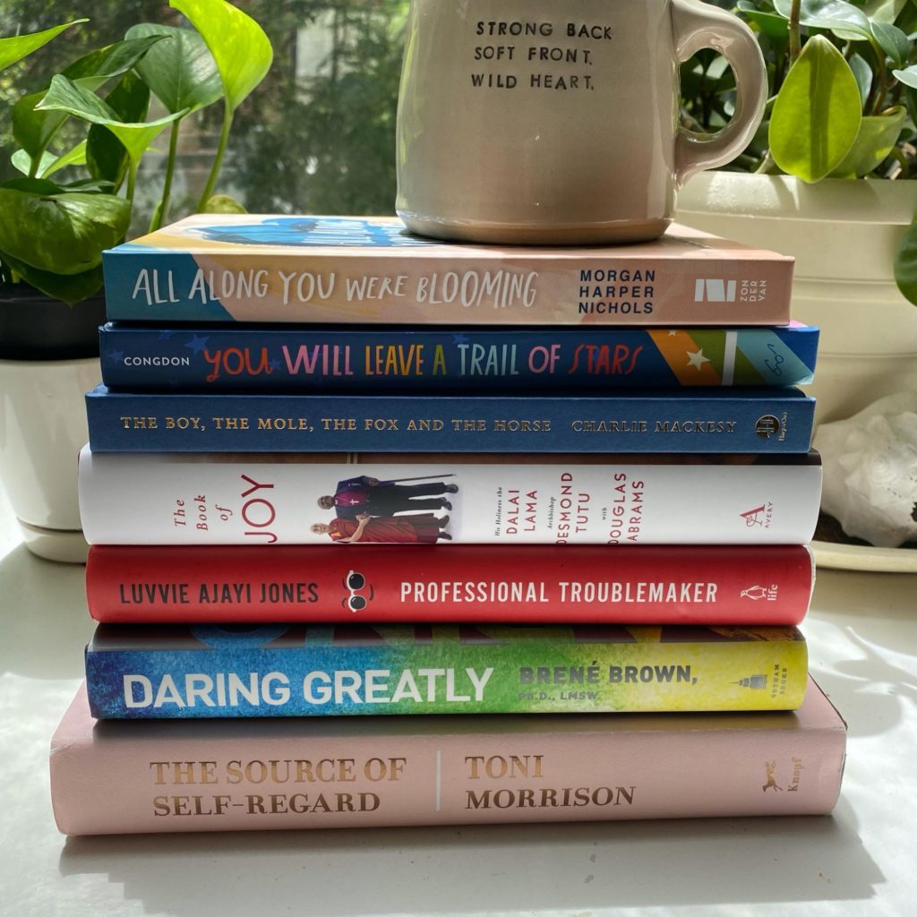 Our favorite books for high school and college grads | Photo © Jeannine Harvey