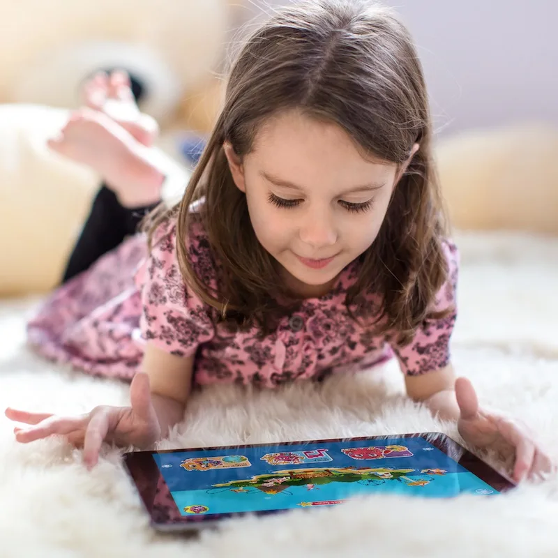 Kid-friendly workspace ideas: Homer learn to read app for kids
