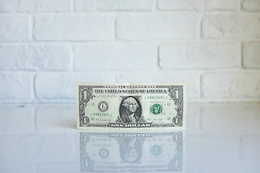 7 quick tips you can do right now to save, spend, and manage money better