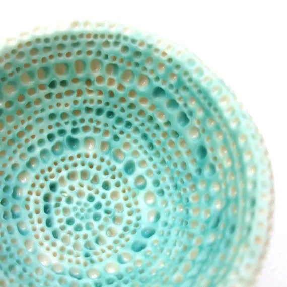 Pretty, pretty porcelain
