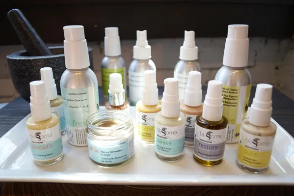 Natural eye serum: Bright Eye Vitalizing Nutrient Serum - Blissoma
