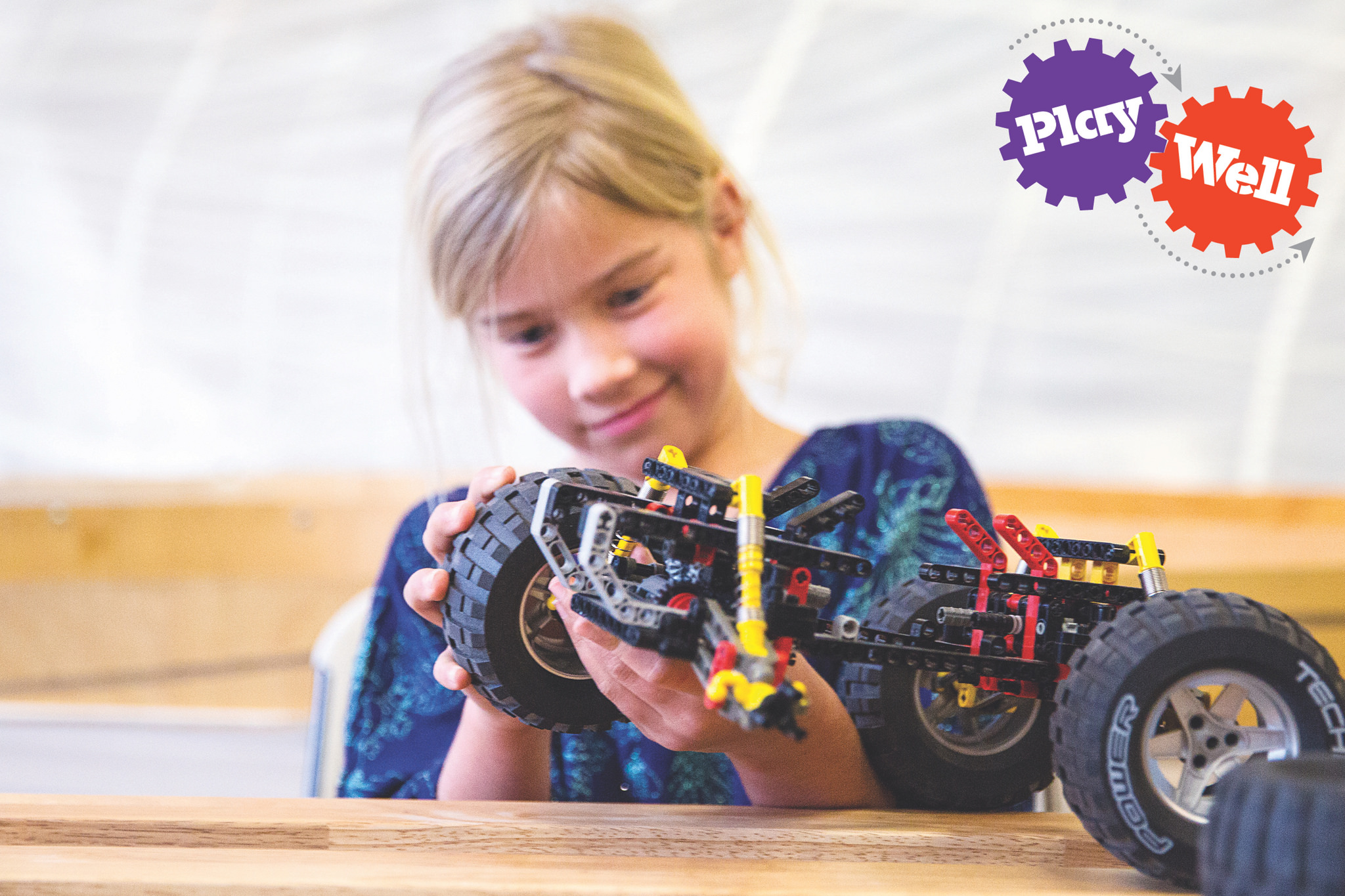 7 awesome benefits of STEM for kids | photo: Play-Well LEGO-inspired STEM camps (sponsored)