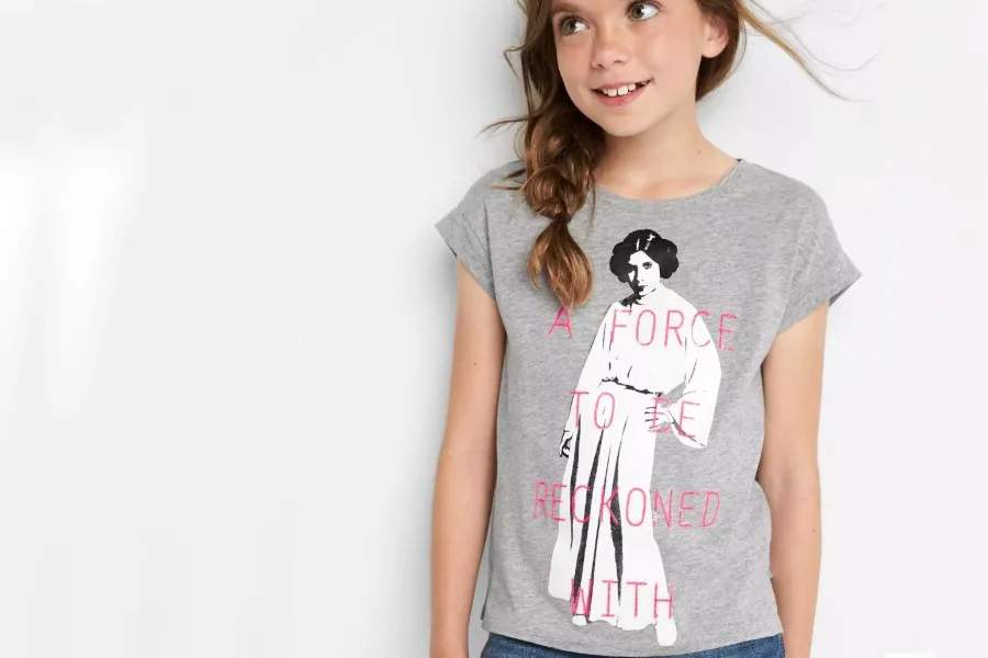 The new GAP Star Wars collection: LOVE this Leiah "force to be reckoned with" tee!
