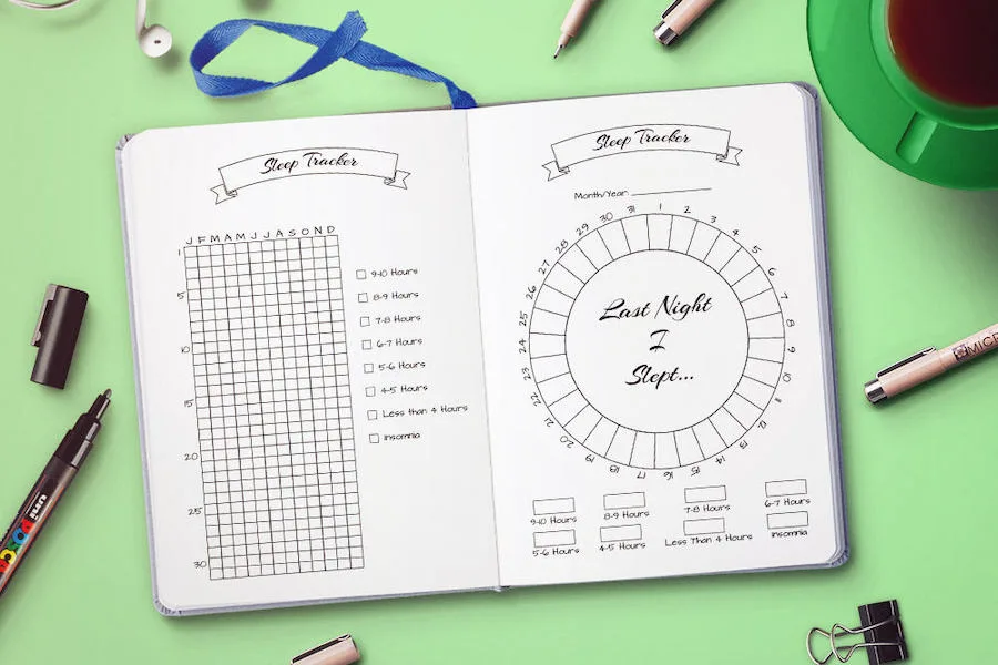 3 great printable sleep trackers: Sleep & Mood by Digital Download Shop