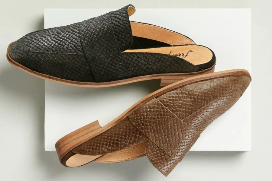 5 fabulous shoes at Nordstrom right now, like these mules from Free People