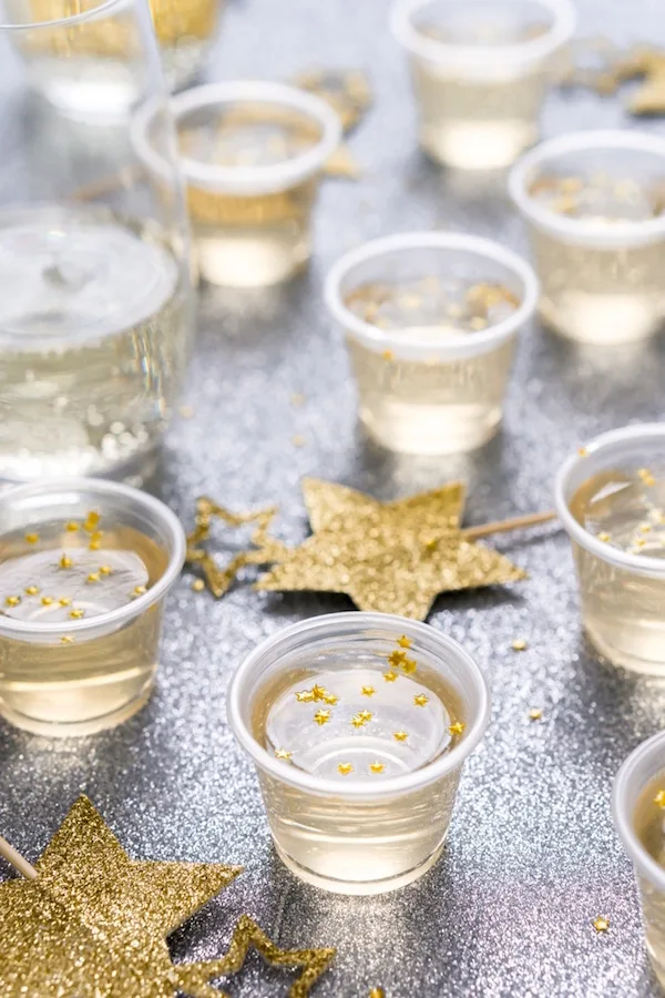 2018 Oscar party ideas: Champagne Jello Shots by Sugar and Soul Co