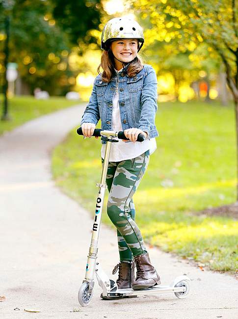 Micro Kickboard Sprite Scooter: great holiday gift for kids