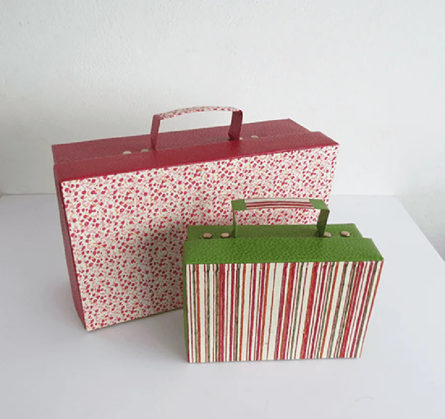 Summer DIY crafts for teens: Cardboard Suitcases from DIY Projects