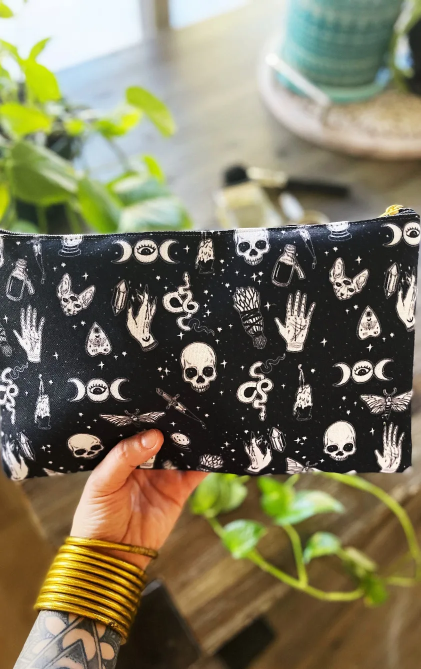 A DIY locker kit for girls and menstruators that's perfect for back to school