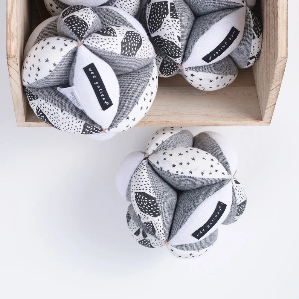Wee Gallery's balck & white baby sensory clutch ball