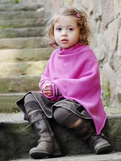 What's better than a scarf? A Snood.