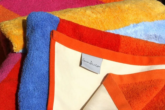 A sand-free waterproof beach towel from Sandusa. We're hooked.